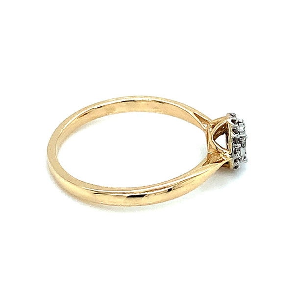 (SOFIA) Anillo con diamantes en oro amarillo 10kt  ANTES: $399.00