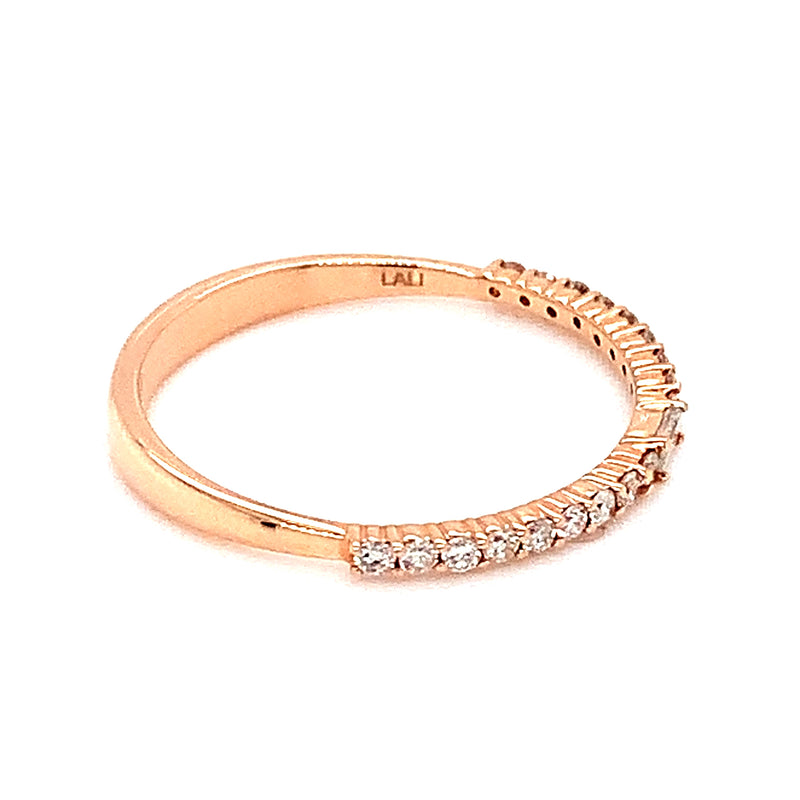 Banda con diamantes en oro rosado 14k
