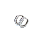Huggies con circones en oro blanco 10k