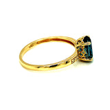 Anillo de Topacio Azul con diamantes 14kt.