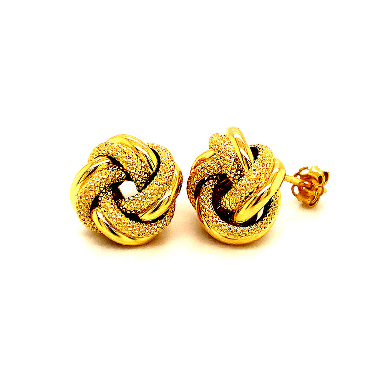 Aretes (nudos) en oro amarillo 10k