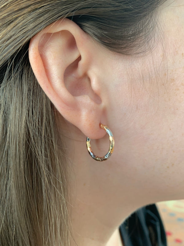 Argollas en oro tres tonos 10kt.