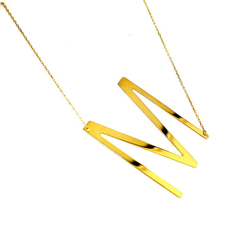 Collar con inicial (M) en oro amarillo 10kt. 45cm