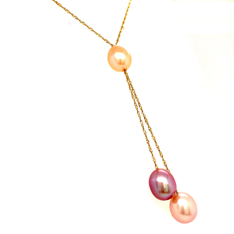 Collar de perlas rosadas cultivadas en oro amarillo 14Kt. 45cm