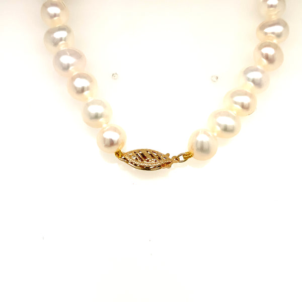 Collar de perlas cultivadas en oro 14kt. 45cm  ANTES:  $325.00