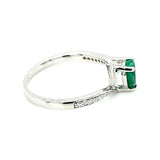 Anillo con esmeralda en plata 925